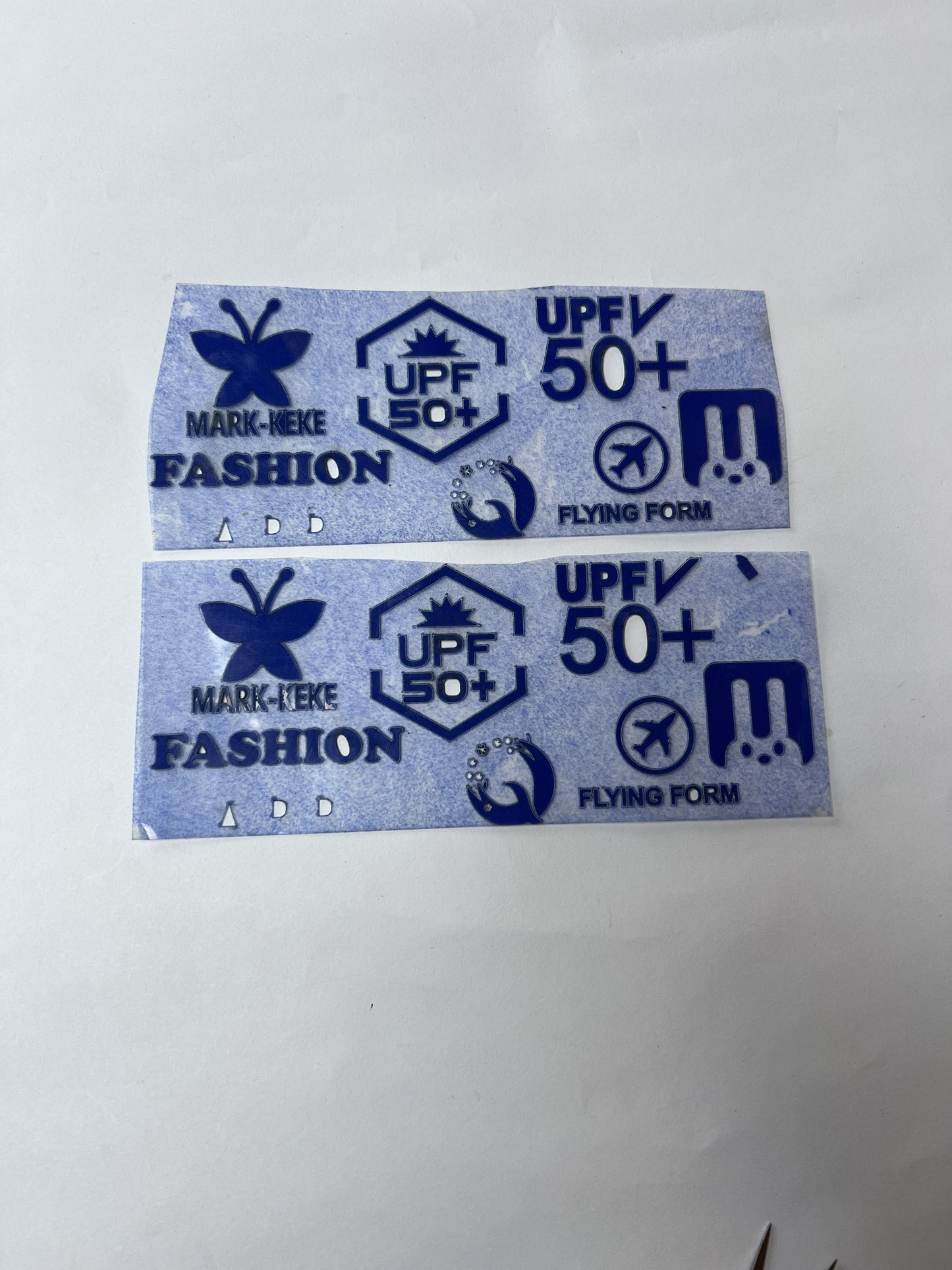 Etiquetas flocadas