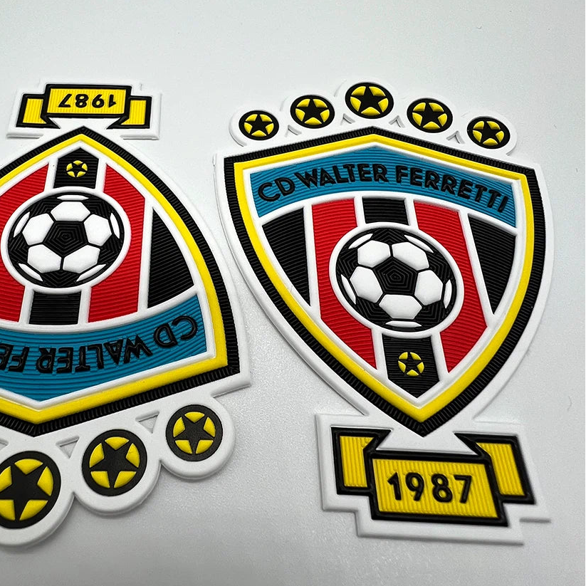 Custom 3D TPU heat transfer logo badge for sportswear