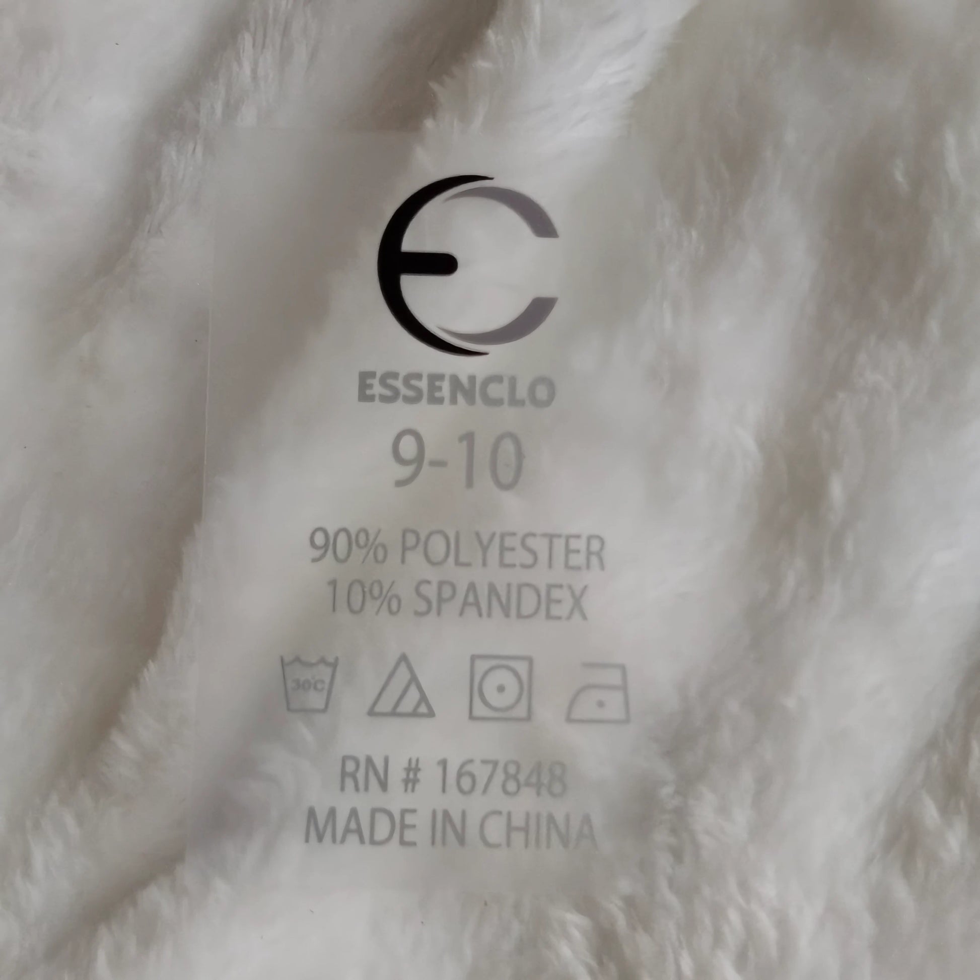 Custom flat heat transfer tagless label for t-shirts